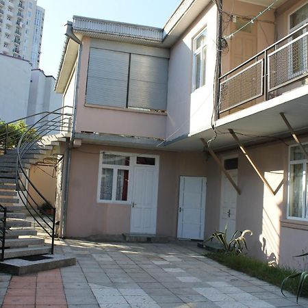 Iren Apartment Batumi Ngoại thất bức ảnh