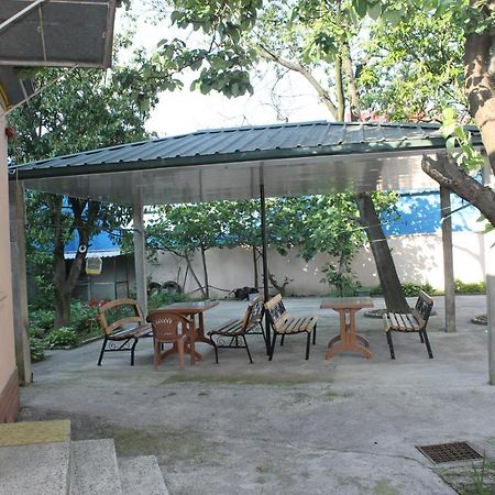 Iren Apartment Batumi Ngoại thất bức ảnh