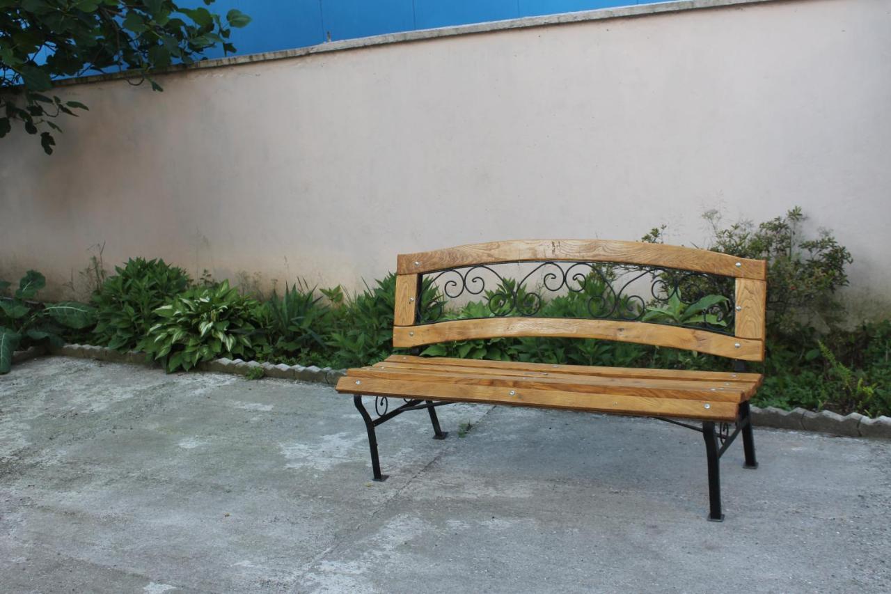 Iren Apartment Batumi Ngoại thất bức ảnh