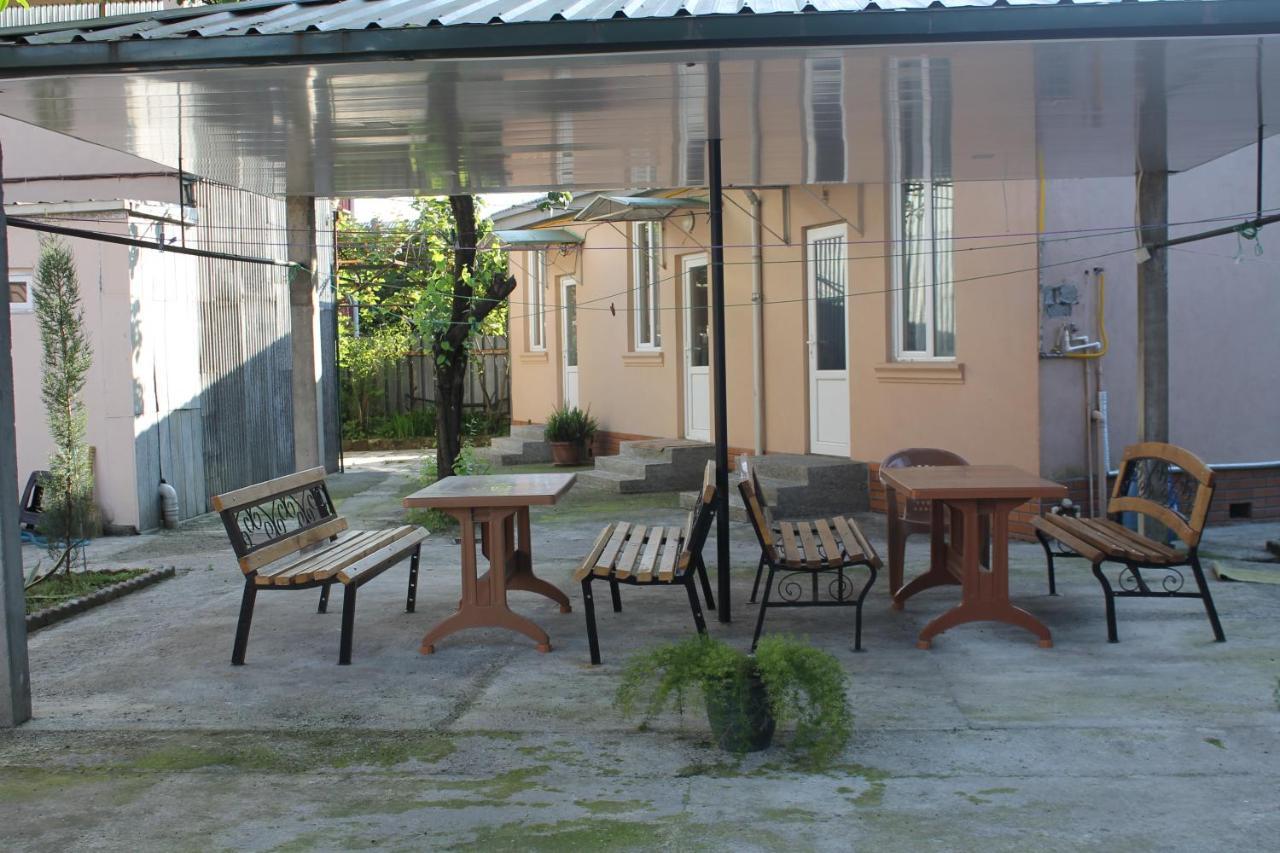 Iren Apartment Batumi Ngoại thất bức ảnh